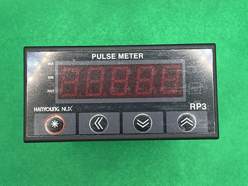 Đồng hồ đếm xung đa chức năng RP3-5AN