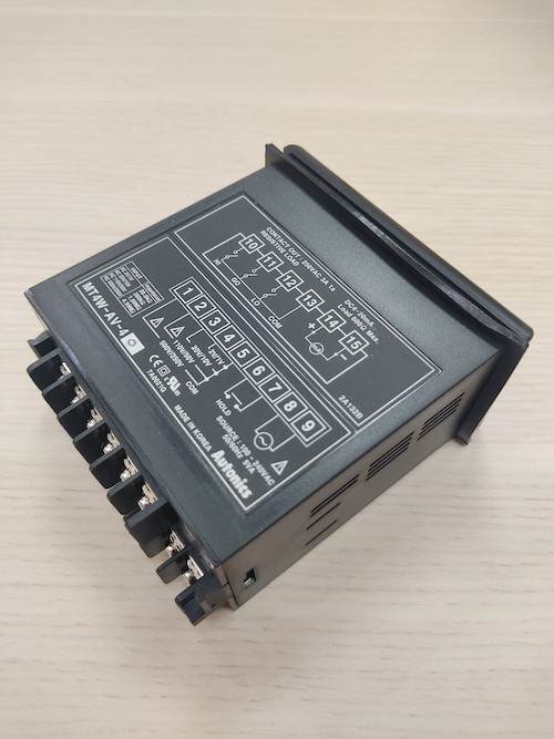 Đồng hồ đo đa năng Autonics MT4W-AV-40