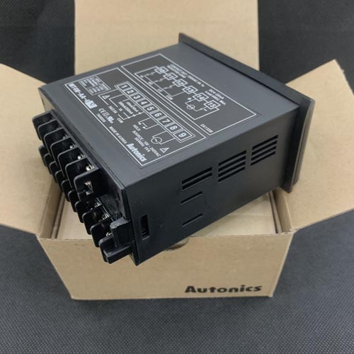 Đồng hồ đo đa năng Autonics MT4W-DA-49
