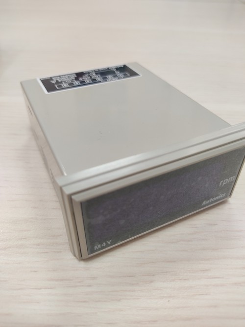 Đồng hồ đo tốc độ Autonics M4Y-T-1