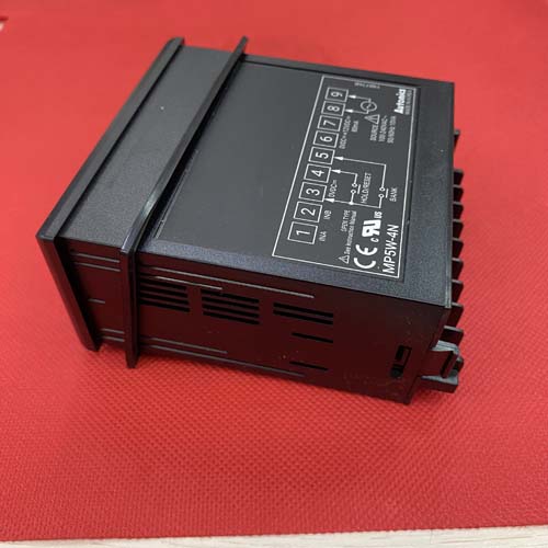 Đồng hồ đo xung loại hiển thị số Autonics MP5W-4A