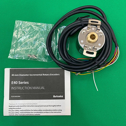 Bộ mã hóa vòng quay tương đối 40mm (Loại lỗ liền thân) Autonics E40HB8-2000-6-L-5