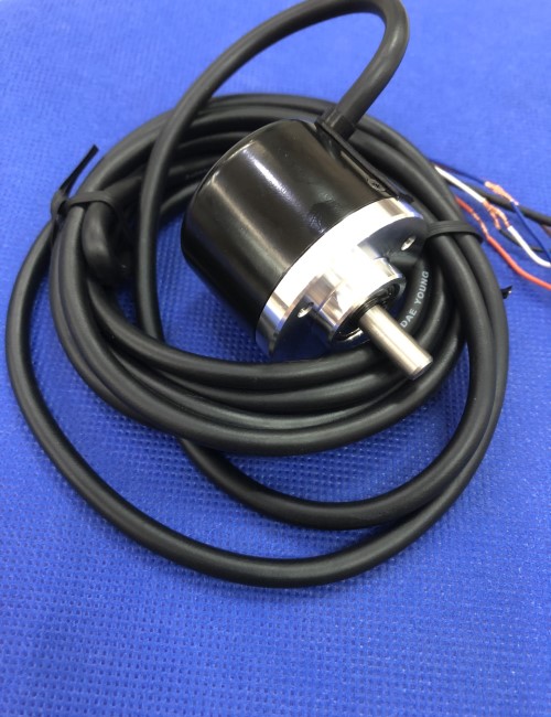 Bộ mã hóa vòng quay tương đối 40mm (Loại trục) Autonics E40S6-2000-6-L-5