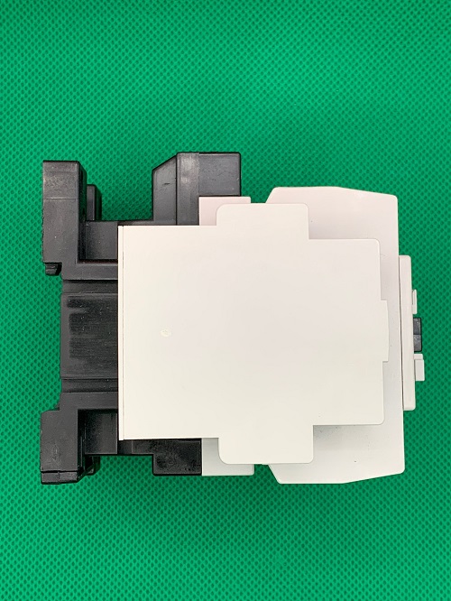 Khởi động từ Cheil CMC32N