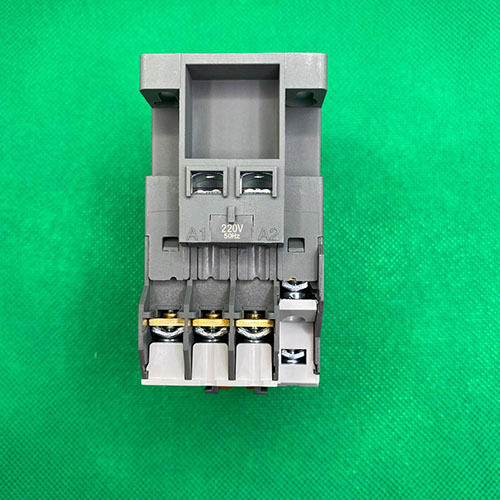 Khởi động từ LS MC-18b AC220V