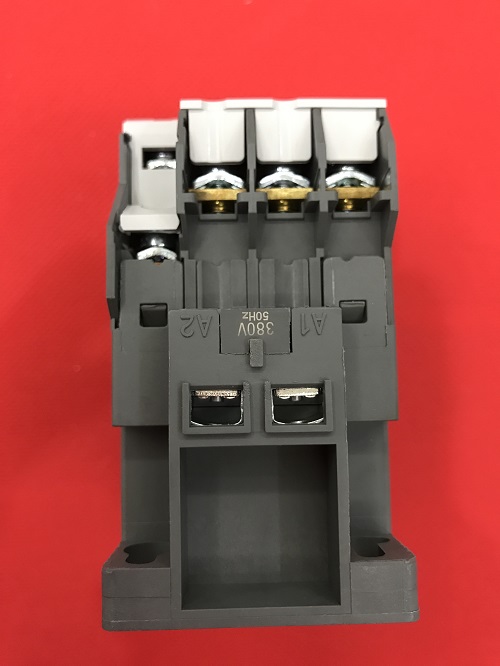 Khởi động từ LS MC-18b AC380V