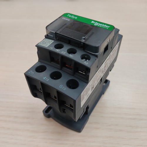 Khởi động từ Schneider LC1D25E7