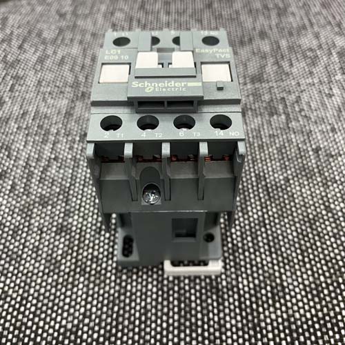Khởi động từ Schneider LC1E0910M5