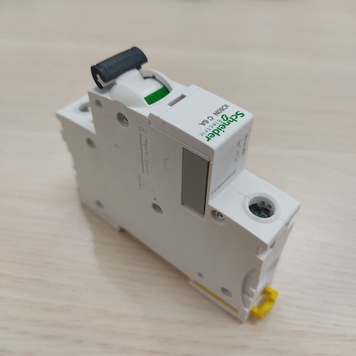 MCB dòng Acti9 iC60N Schneider A9F74106