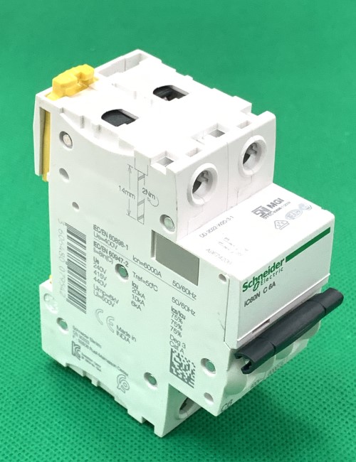 MCB dòng Acti9 iC60N Schneider A9F74206
