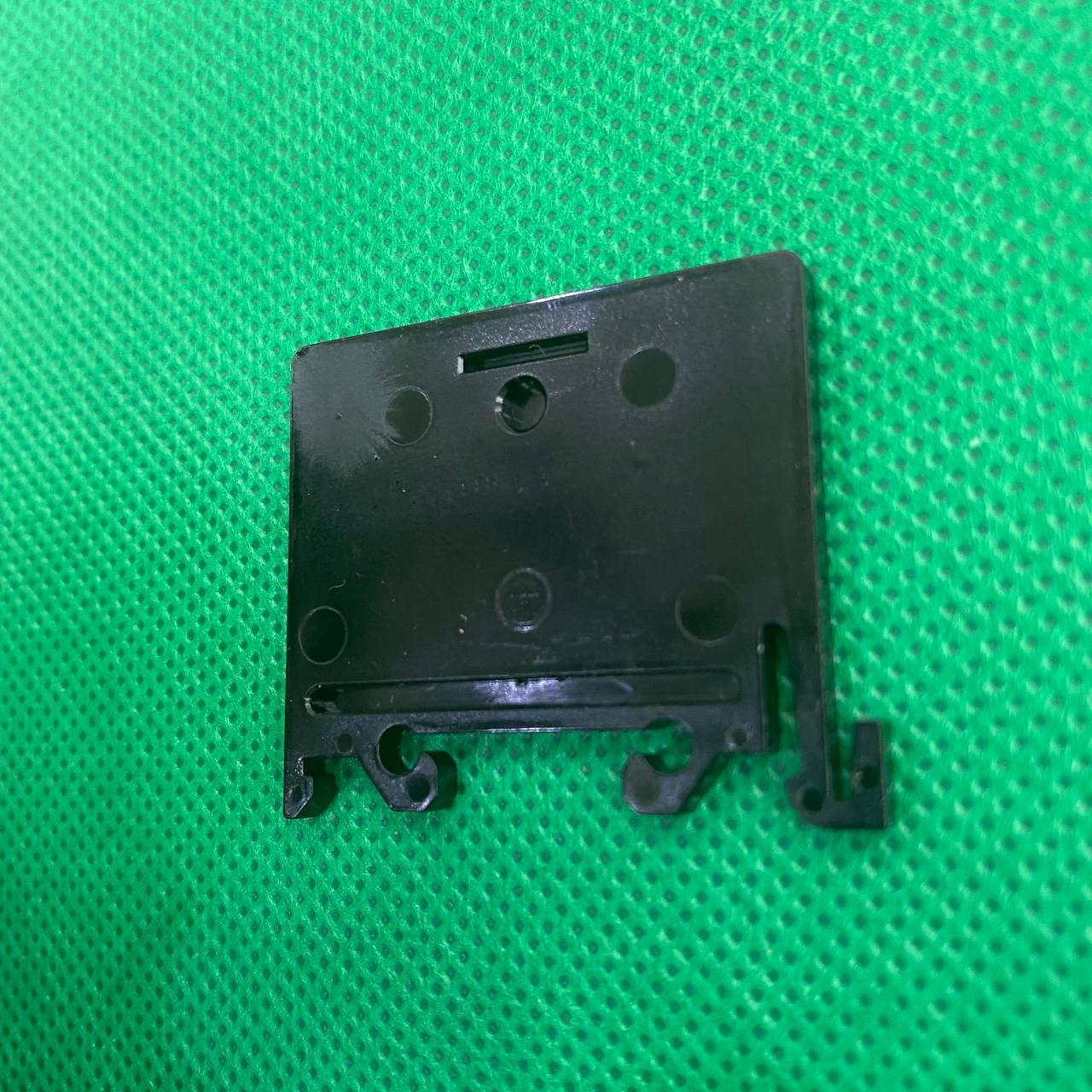 Nắp ngoài chặn cho domino tép HYBT-02