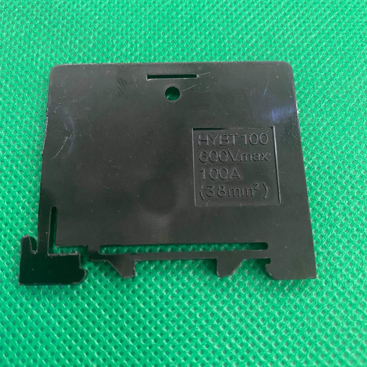 Nắp ngoài chặn cho domino tép HYBT-06