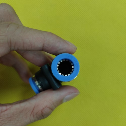 Nối ống T Hi-Tech Ø10 PUT10