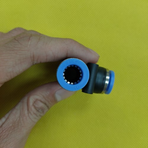 Nối ống T Hi-Tech Ø10 PUT10