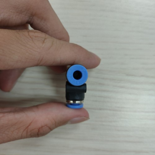 Nối ống T Hi-Tech Ø4 PUT 04