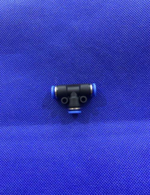 Nối ống T Hi-Tech Ø6 PUT 06