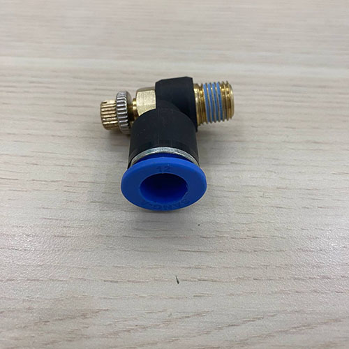 Nối ống T phi 12 ren 17 GPT1202