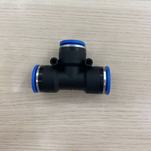 Nối ống T phi 16  GPUT1600