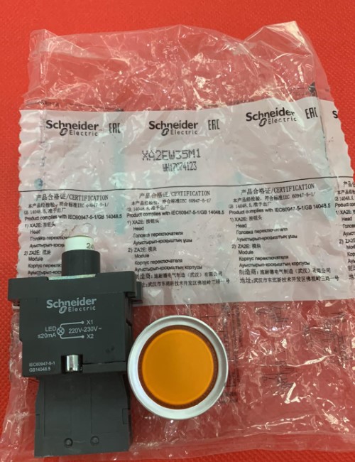 Nút nhấn có đèn Schneider XA2EW35M1