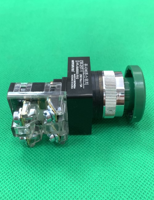 Nút nhấn dừng khẩn không giữ phi 25 màu xanh CR-257-1G