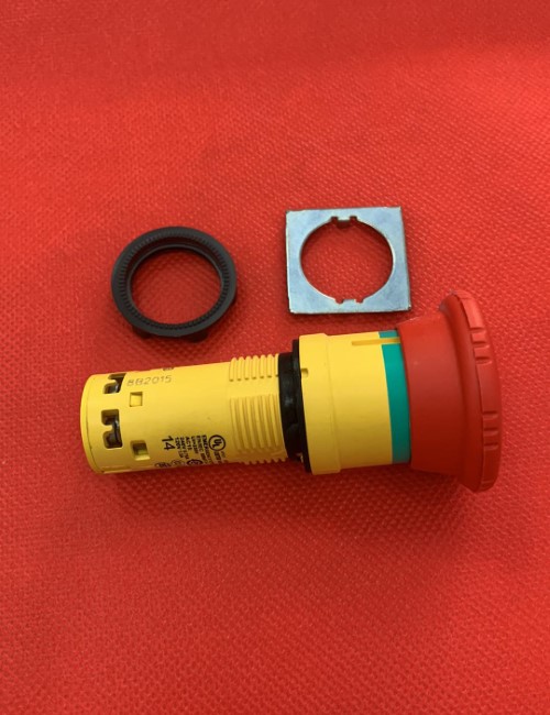 Nút nhấn khẩn Schneider XB7NS8445