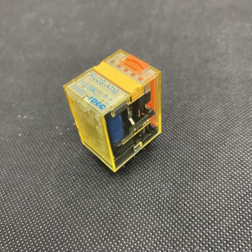 Relay IDEC RU2S-A110