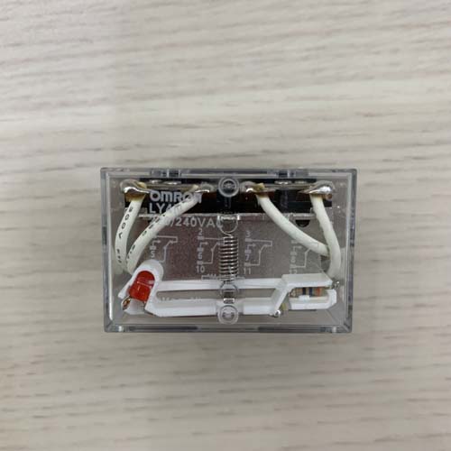 Relay trung gian Omron LY4N AC220/240