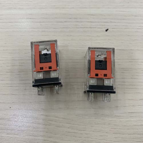 Relay trung gian Omron MY2N-GS AC24