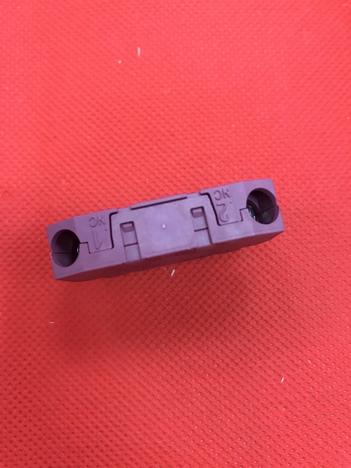 Tiếp điểm phụ YW-E01