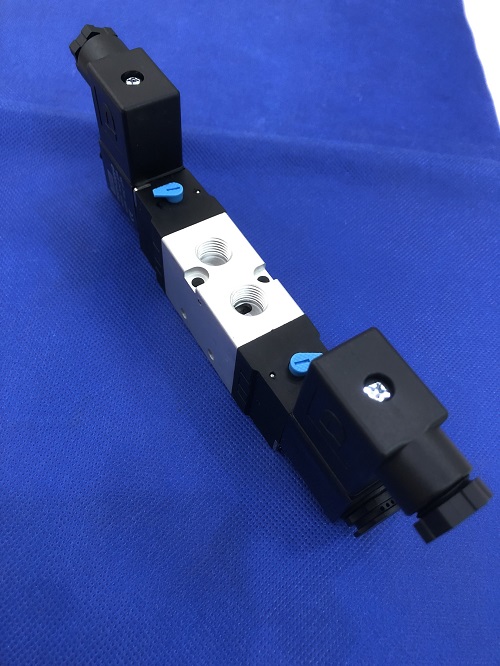 Van điện từ 5 cửa 2 vị trí Parker PHS-520D-02-220V