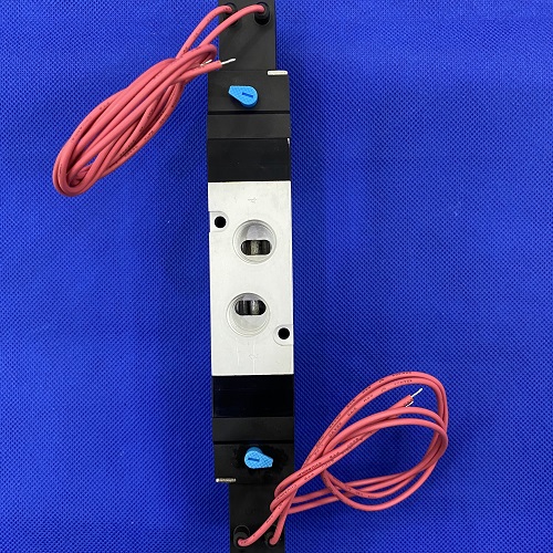 Van điện từ 5 cửa 3 vị trí  Parker PHS-530C-03-220V