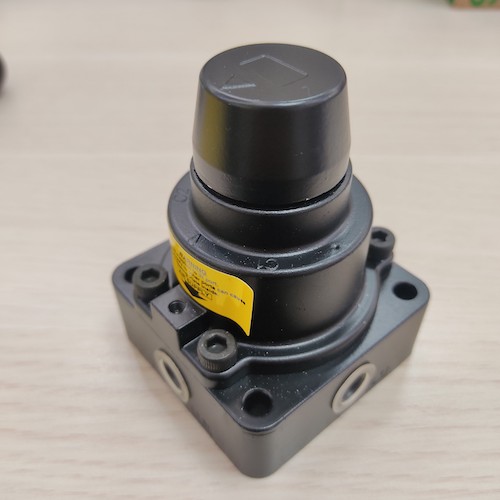 Van điện từ Parker HV-4200-8