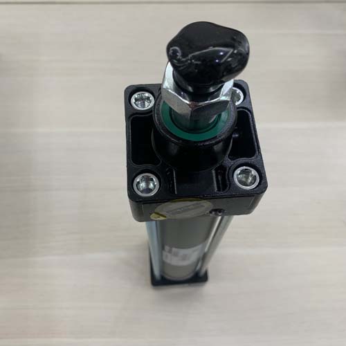 Xy lanh vuông Parker GDC-50x200